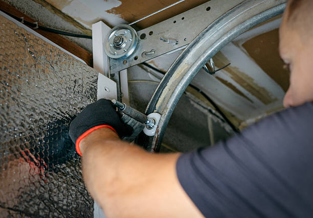 Affordable Garage Door Roller Replacement solutions in Venice, IL